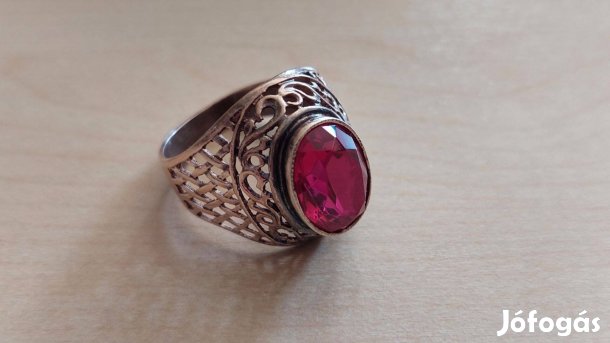 Orosz ezüst gyűrű kővel