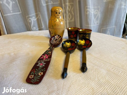 Orosz festett fa dísztárgyak