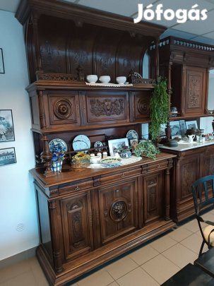 Oroszlános tálaló