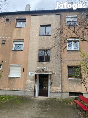 Oroszlány Petőfi Sándor utca