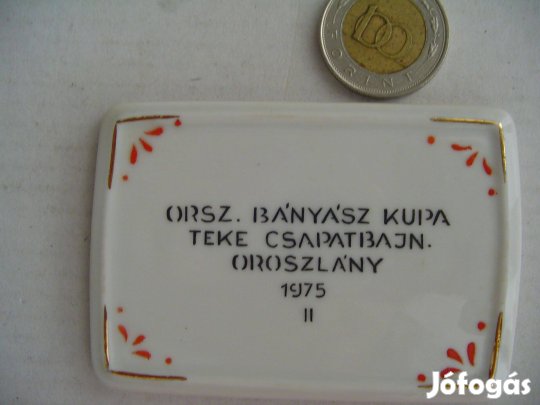 Oroszlányi Bányász porcelán érem 1975-ös Teke Kupa