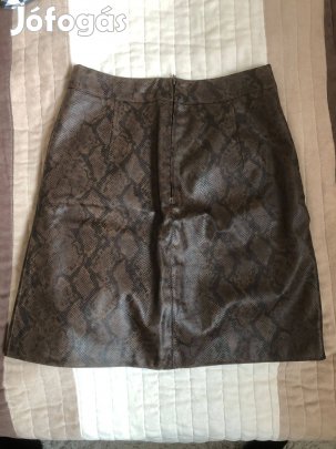 Orsay bőr hatású női szoknya XS