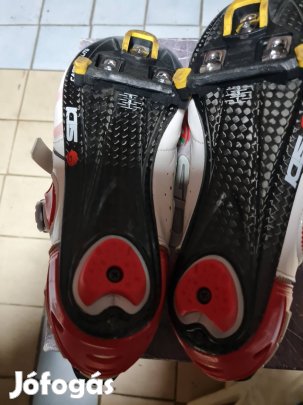 Országúti Carbon kerékpár cipő