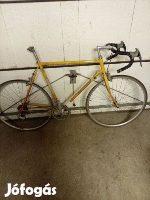 Országúti kerékpár