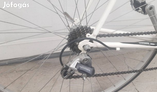 Országúti versenykerékpár, Shimano felszereltséggel