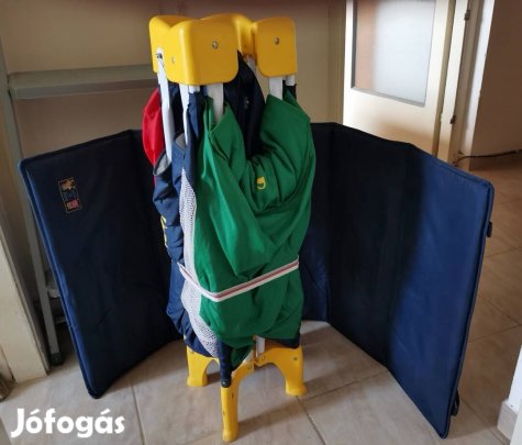 Össze csukható utazó gyerekágy 