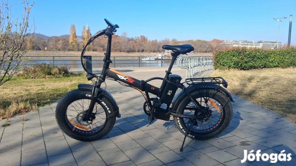 Összecsukható elektromos kerékpár