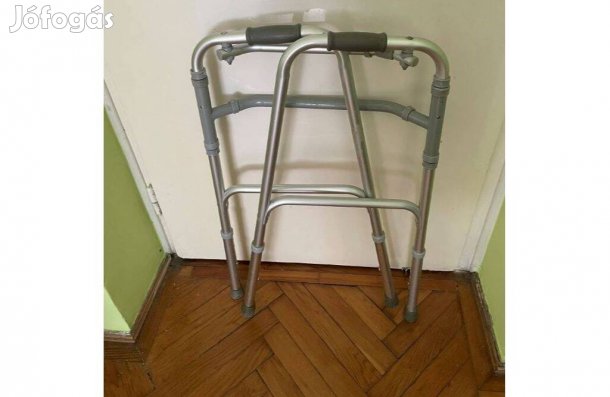 Összecsukható járókeret