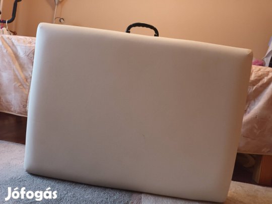 Összecsukható maszírozó ágy