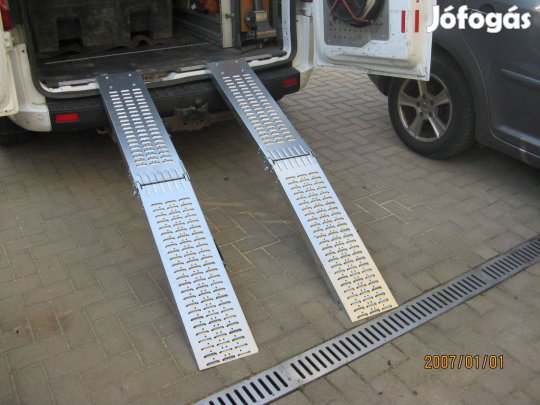 Összecsukható rámpa