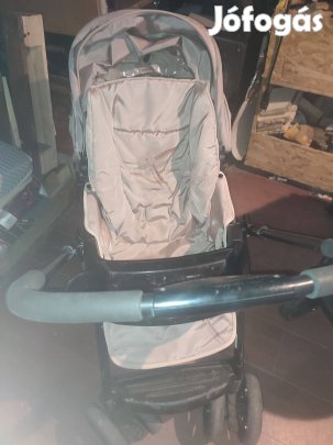 Összecsukható sport babakocsi