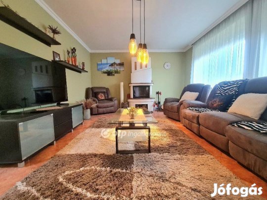 Ostorosi 140 nm-es ház eladó