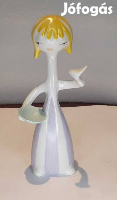 Ősz Szabó Antónia Madaras lány figurája eső osztályú hibátlan porcelán