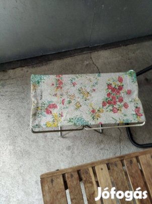 Őszecsukhatós kiss szék