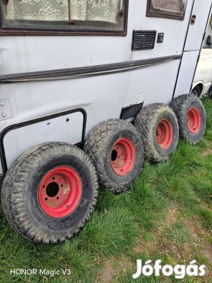 Osztrák mezőgazdasági gép hamster műtrágya szóró pótkocsi kerekek