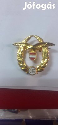 Osztrák repülő klub jelvénye