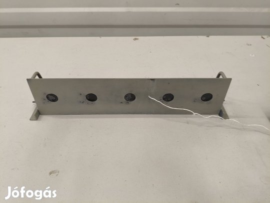 Öt lyukas céltábla 