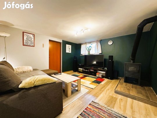 Otthon a természet ölelésében, Pécs-Vasason!