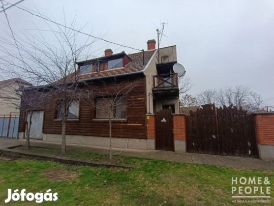 Öttömösön 2 szintes családi ház eladó!