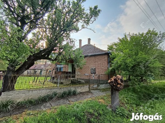 Ötvöskónyiban családi ház eladó