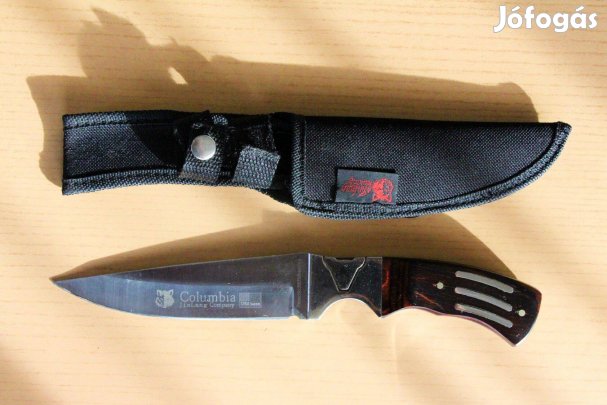 Outdoor kés vászontokkal