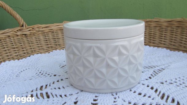 Ovális, porcelán ékszer vagy bármi tartó