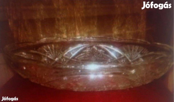 Ovális alakú kristály tál eladó