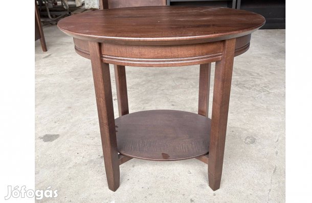 Ovális asztalka