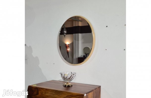 Ovális modern falitükör arany színű kerettel 63 cm