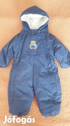 Overál kisfiúnak