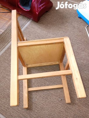 Ovodai gyerek kis szék eladó 1db 5000ft óbuda