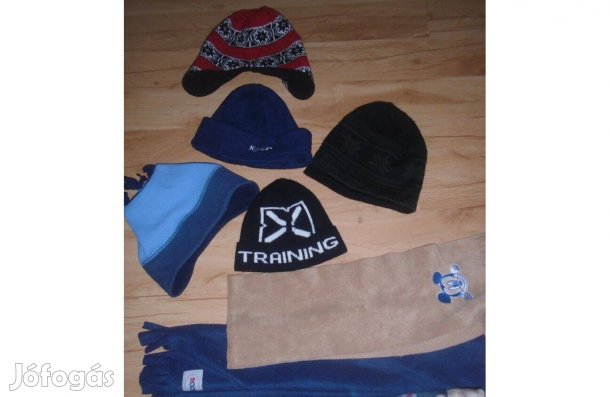 Óvodás méretben sapkák sálak 7 darab egyben