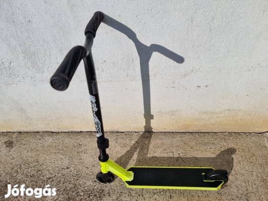 Oxelo MF One freestyle roller