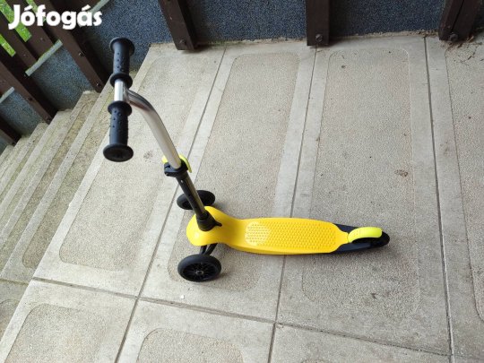 Oxelo háromkerekű roller B-100