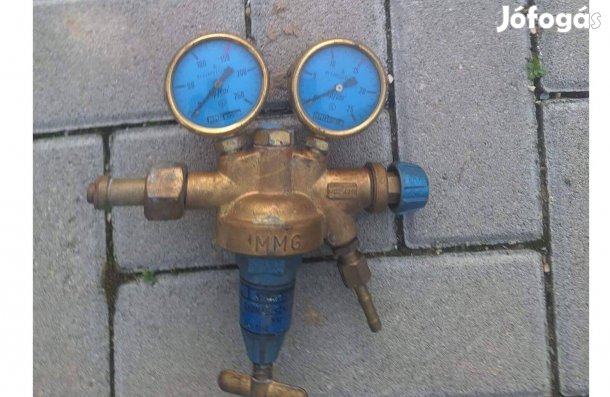 Oxigén nyomáscsőkkentő 1