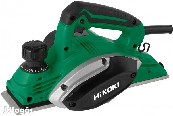 P20Sfwaz Hikoki gyalu cserélhető késes 620W 82mm