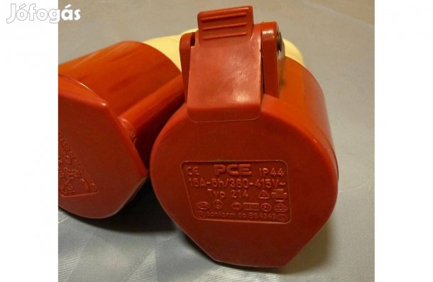 PCE 16A hordozható aljzat 3P+F