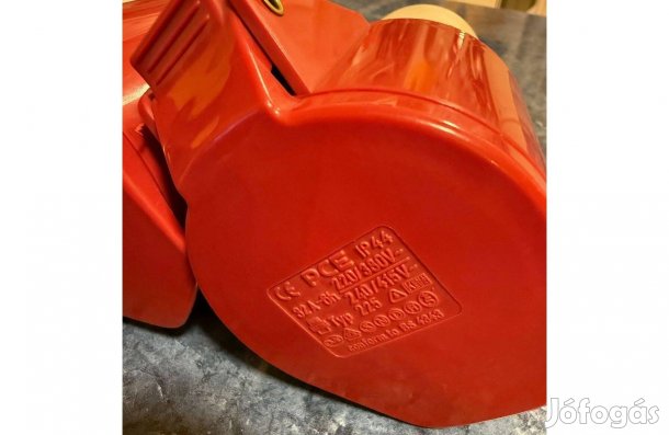 PCE 32A ipari dugvilla 3P+N+F