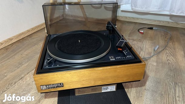 PE 3012 automata bakelit lemezlejátszó