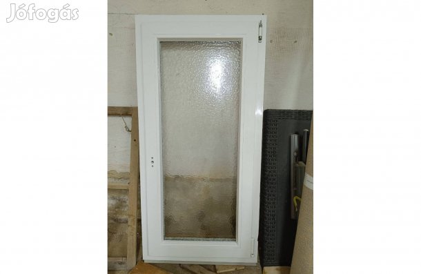 PVC ablak fürdőszobába vagy előszobába