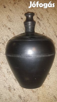 Padló váza eladó fekete színű 33cm magas