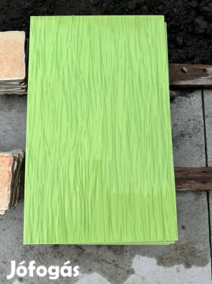 Padlóburkolat és csempe egyben eladó.!