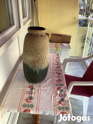 Padlóváza, kerámia