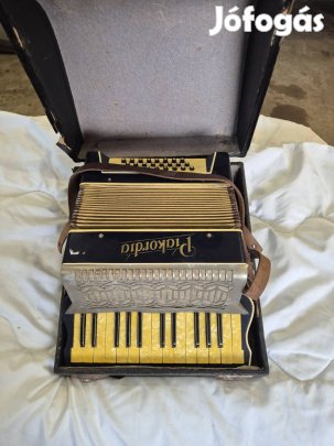 Pakordia zongorabillentyűs harmonika antik