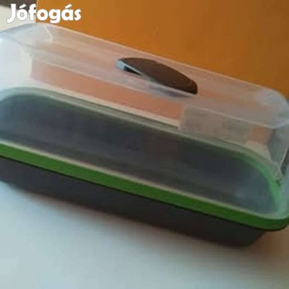 Palántanevelő tálcák tetővel