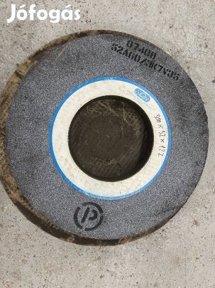 Palástköszörű kő