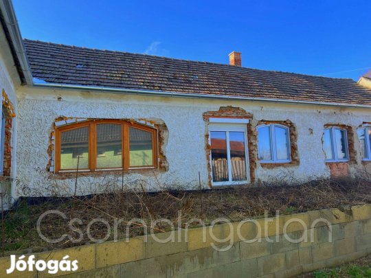 Páli - felújítás alatt lévő ház eladó