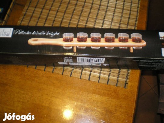 Pálinka kínáló készlet fából dobozában Perfekt Home