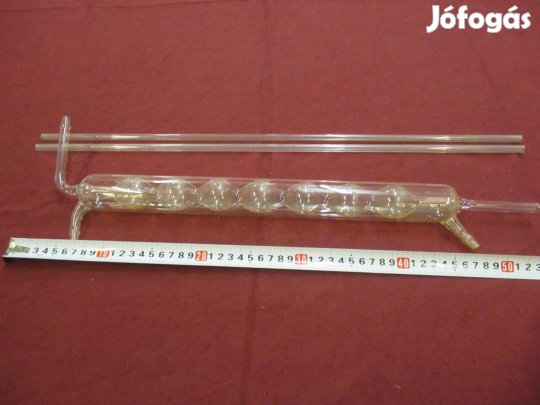 Pálinka lepárló üveg