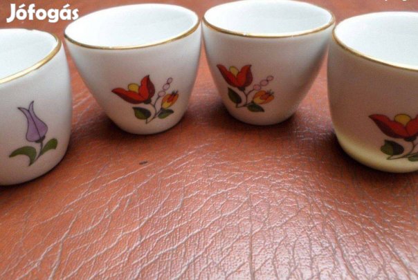 Pálinkás pohár készlet 4 db kalocsai porcelán